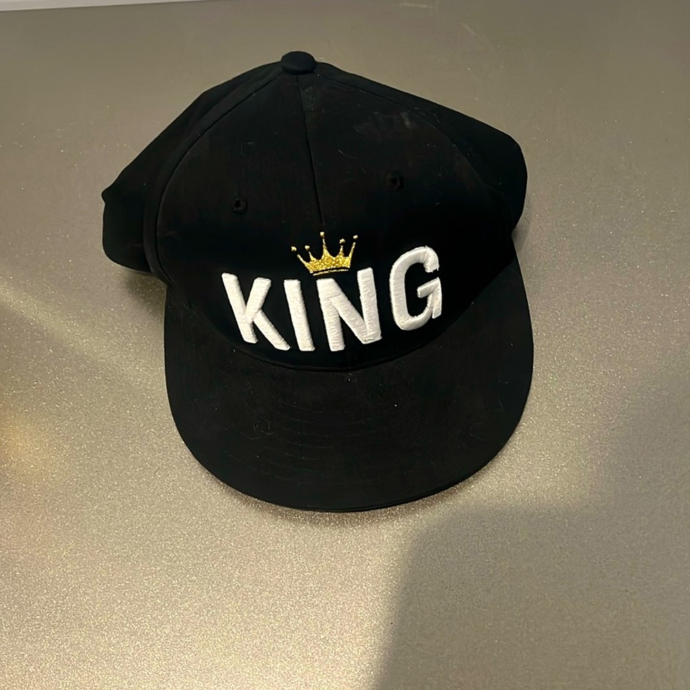 King Hat - all offer accepted